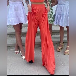 BACIO Vibrant Coral Wide-Leg Pants